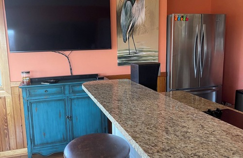 Sea Scape House | FALL SPECIAL: OWNER'S SUITE IN CHARMING KITTY HAWK WITH OUTSTANDING AMENITIES