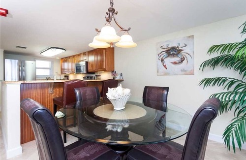 Daytona Beach Shores Condo | Fall Specials/3 night minimum - Direct Ocean - 905 - Pets 20 lbs and under