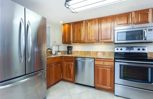 Daytona Beach Shores Condo | Fall Specials/3 night minimum - Direct Ocean - 905 - Pets 20 lbs and under