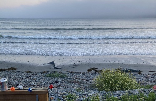Yarmouth House | False Harbour Beach Paradise.nDirectly on the beach.nworlds highest tides