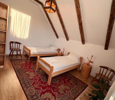 Siculeni Bed & Breakfast | Famíves vendégház