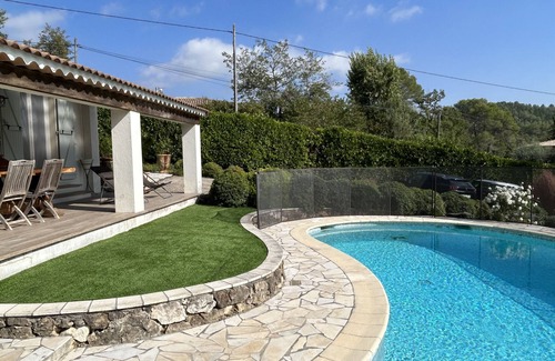 Le Collet House | Familiale, Piscine, Climatisation