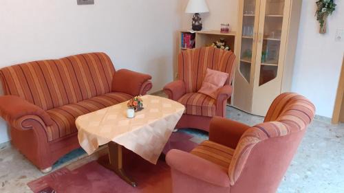 Utarp Apartment | Familienurlaub in Ostfriesland für max 7 Pers in 2 Wohnungen, auch Einzeln Wohnungen
