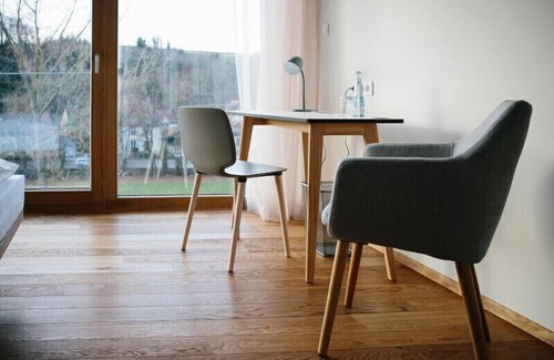Muellheim Apartment | Familienzimmer mit Frühstück