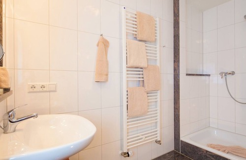 Aulendorf Apartment | Familienzimmer Premium Wurzelstüble, 55qm, 1 Wohn-/Schlafbereich, max. 2 Erwachsene und 2 Kinder