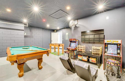 Solana House | Families Welcome Disney Area Home with Heated Pool!