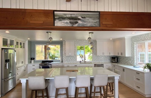 Quadra Island House | Family adventures await in this ocean front house! (Pet friendly!)n