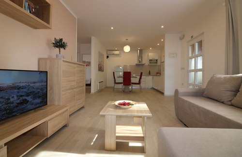 Vrvari House | Family and Child Friendly Apartments Residence Lorena Porec