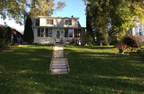 Wind Lake House | Family And Pet-Friendly On Waubeesee Lake ~ Includes Kayaks!