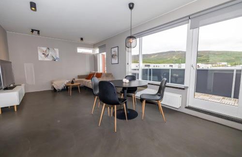Akureyri Apartment | Family apartment hosted by LL