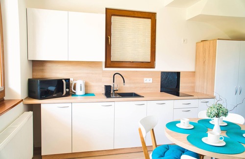 Chlopy House | Family apartment with terrace and garden 13 minutes from the beach