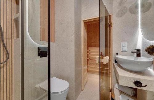 Nowy Port Apartment | Family & Business Sauna Apartments Baltic Horizon PREMIUM SPA - 3 Bedroom with Private Sauna, Jacuzzi, Rooftop Gym & Panoramic Terrace, Balcony, Underground Garage