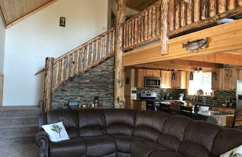 Island Park Cabin | Family cabin in Island Park