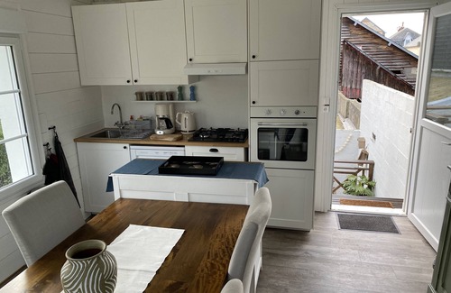 Yport House | Family cottage with garden 200 metres from the beach