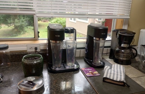 Fauquier Cottage | Family Country Cottage & Lavender Farm, Hot-springs Escape Warm & Aromatic Xmas