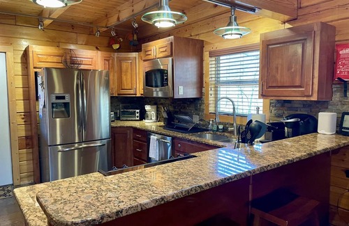 Todd Cabin | Family & Dog Friendly Cozy Todd Cabin with Hot Tub!