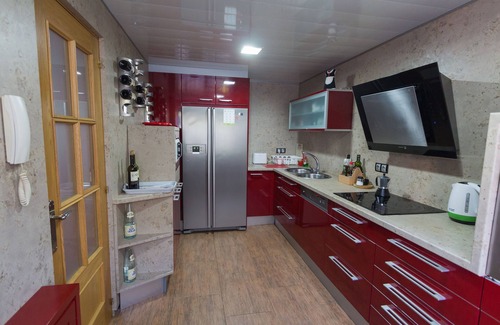 Sant Vicenc de Montalt House | Family-Friendly Holiday Home with private pool Near Barcelona