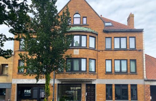 Konterdam Apartment | Family Floor - La Couronne Oostende - Authentiek appartement met veel lichtinval