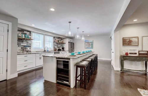 Pittsburg House | Family focused Lakefront w/private dock! Now booking for 2025 stays!