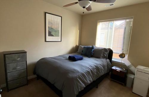 Five Oaks House | Family friendly 3 story townhouse with workspace