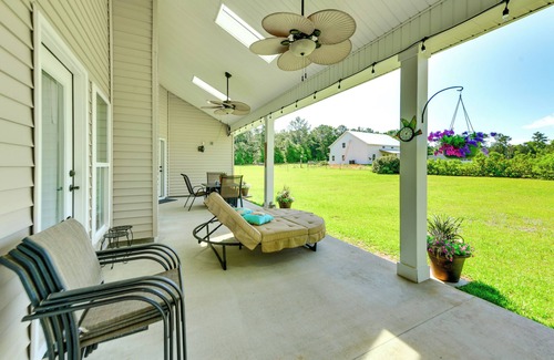 Abbeville House | Family-Friendly Abbeville Home w/Fire Pit & Games