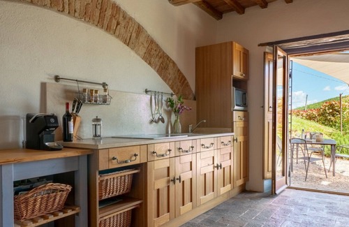 San Giovanni del Pantano Apartment | Family friendly apartment - Papaveri. Heated Splash pool and main pool on site.