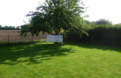 Kohn Apartment | Family-friendly apartment with large garden