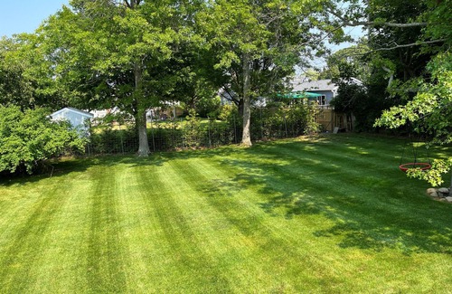 Culloden Shores House | Family Friendly Beach House w/Private Beach at the End of the Block