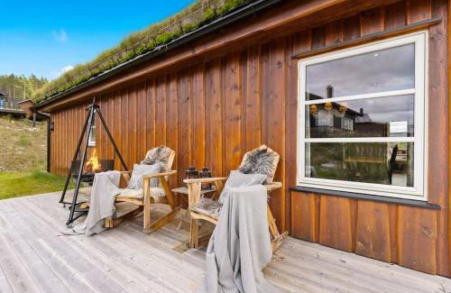 Gol Municipality House | Family-friendly cabin at Hemsedal w sauna, skiing & golf at your doorstep