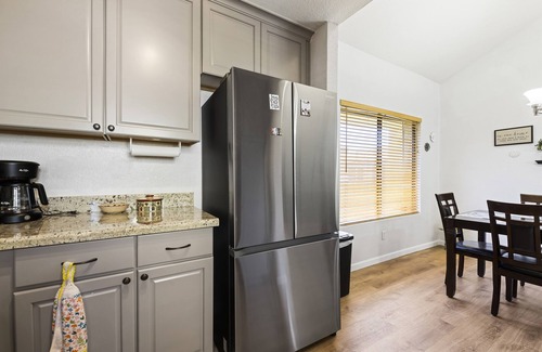 Peters View Condo | Family Friendly Condo in Phoenix Biltmore Corridor
