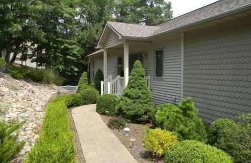 McGaheysville House | Family Friendly Home Near The Top Of The Kettle,slope Views,close To Everything