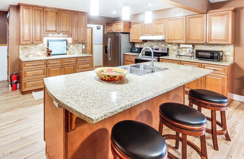 Crystal House | Family-Friendly Home w/Furnish Patio in Crystal!