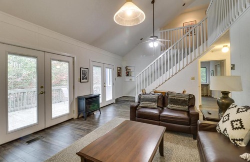Basye House | Family-Friendly Home with Yard, 1 Mi to Bryce Resort