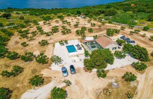 Praznica House | Family friendly house with a swimming pool Pucisca, Brac - 21499