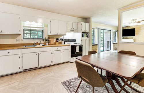 Huntsville House | Family-Friendly Huntsville Home w/Spacious Yard