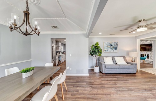 Northeast Carrollton House | Family-friendly, King bed, Remote work, Near Highways, Games, Foosball, Grill