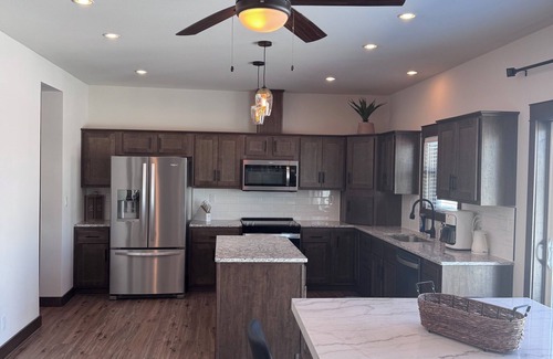 Pinedale House | Family friendly spacious 4-bedroom house in charming Pinedale