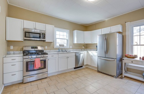 Junction City House | Family-Friendly Home in Junction City