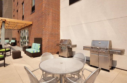West Bloomington House | Family fun and Minneapolis nature are in bloom