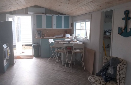 Shediac Cottage | Family fun and sun at Shediac NB. Cottage located in an excellent location.