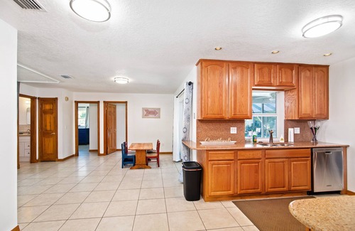 Survey Creek House | Family Fun Retreat: Swim, Play, Rest, Reconnect