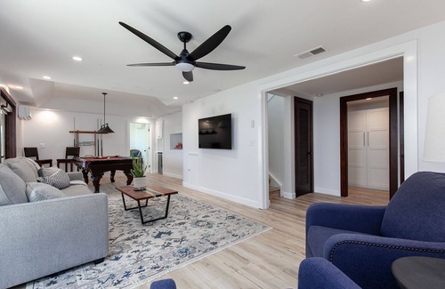 Sunset Cliffs House | Family Getaway in Casa Cordova in Sunset Cliffs NOW W/AC & HEATED POOL!