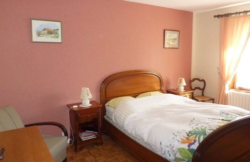 Vecoux Bed & Breakfast | Family guest rooms in Vecoux, nature and activities