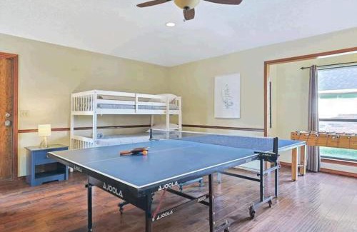 Plano House | Family Haven Pool, Game Room, Near Cowboys Hq