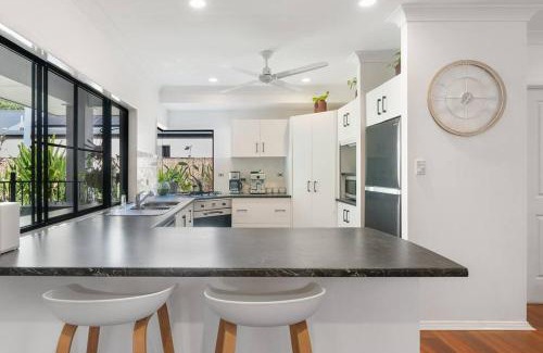 Clifton Beach House | Family home with pool - 2 mins to beach & playground