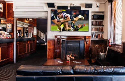 Bathurst Hotel | Family Hotel