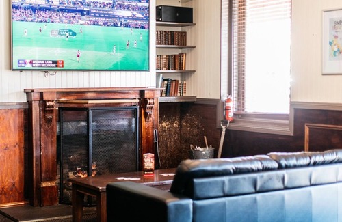 Bathurst Hotel | Family Hotel