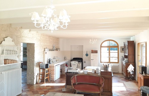 Saint-Germain-dEsteuil House | Family house for 11 in the Médoc