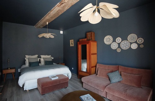 Le Fresne-Camilly Bed & Breakfast | Family junior suite in DRC
