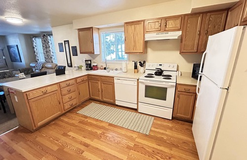 Cripple Creek House | Family Mountain Getaway - Explore Cripple Creek